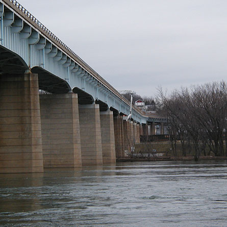 MD 17 over Potomac River from the Side